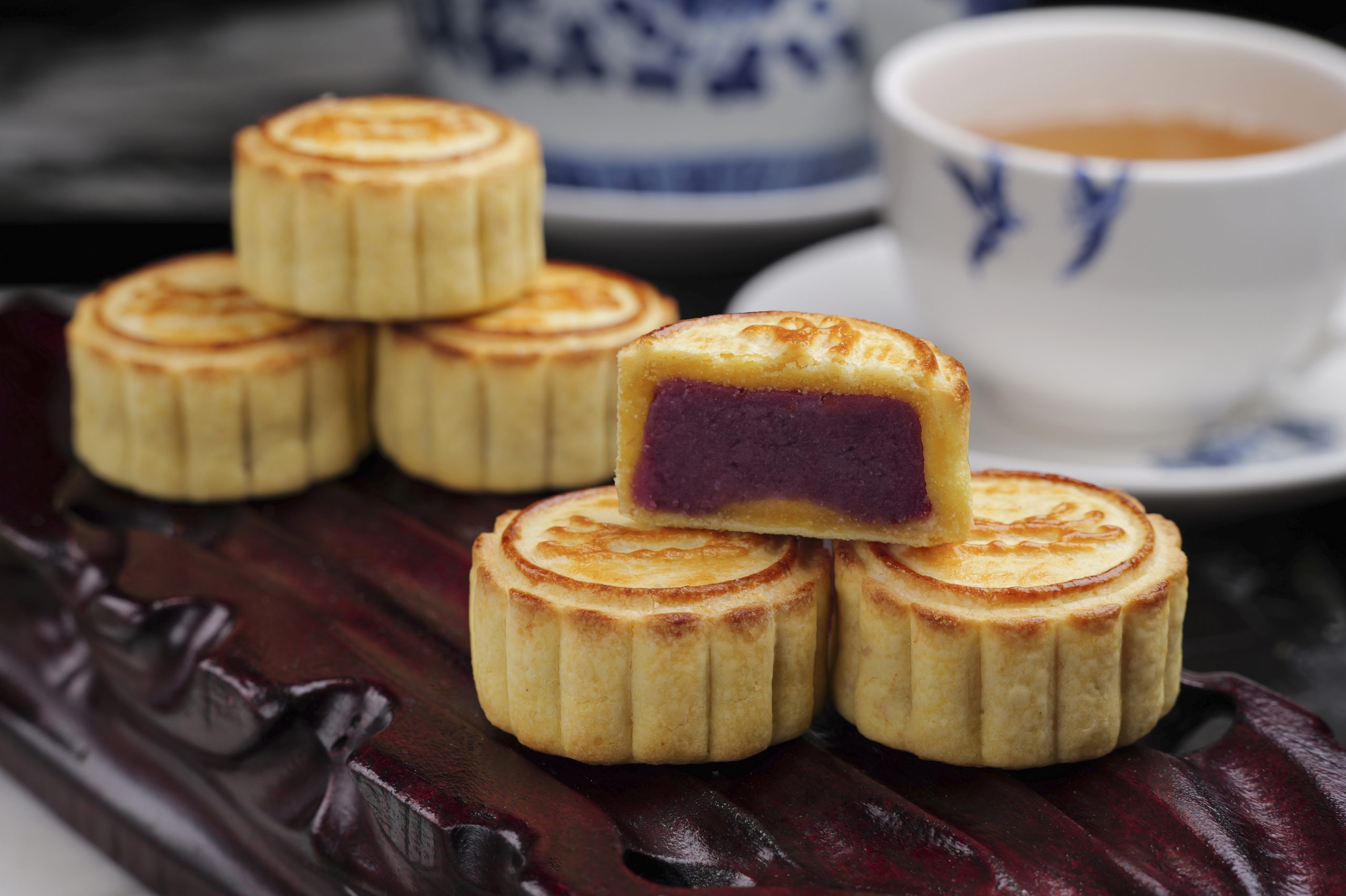 TCL - Mid-Autumn Baked Purple Yam Mooncakes